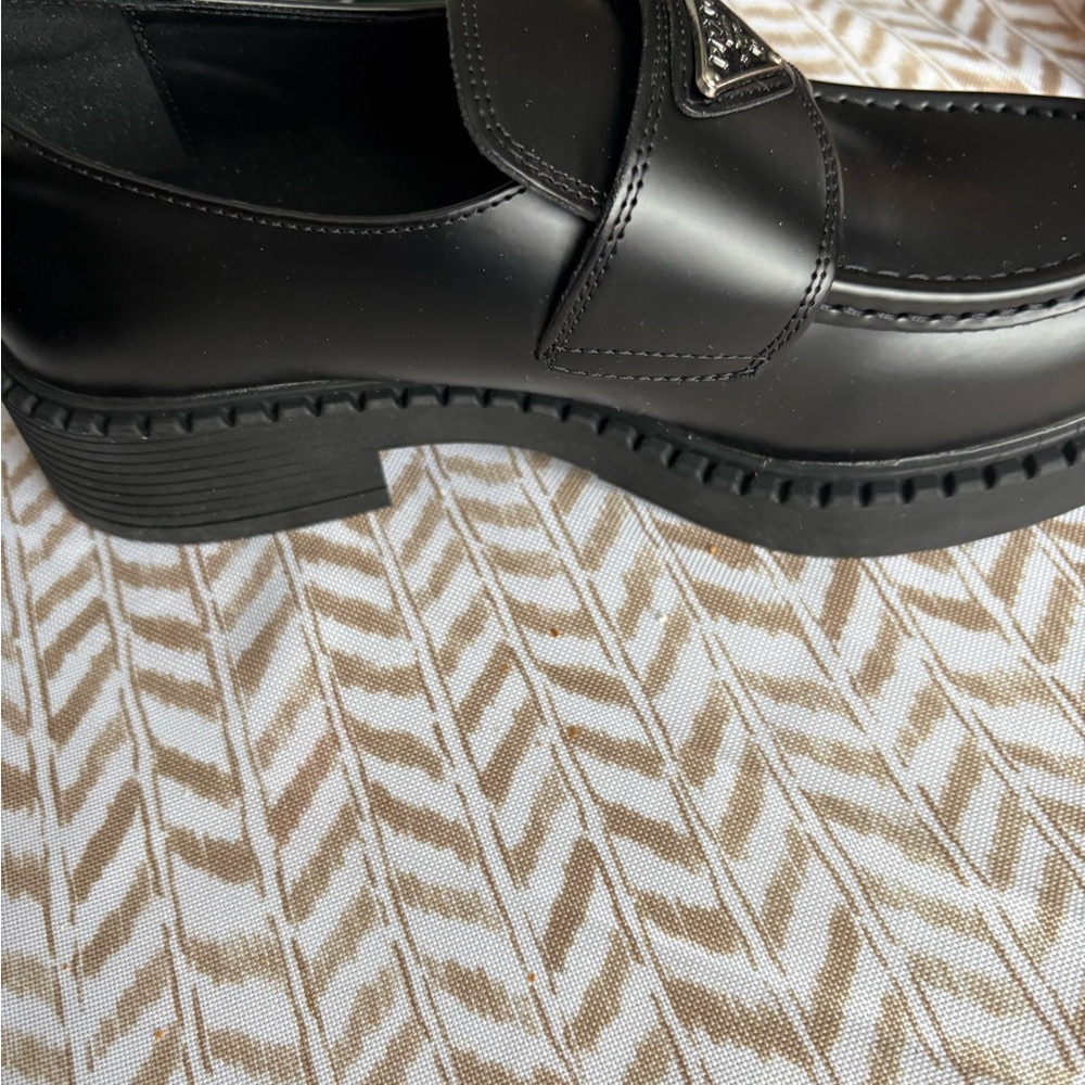 Prada women’s Black Leather Slip-Ons - Picture 10 of 11